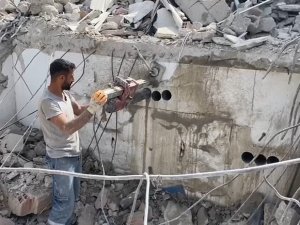 İ̇sias Otel Ve Çevresindeki Binalardan Karot Ve Demir Örnekleri Alındı
