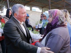 Başkan Kepenek; “Kadınlara Pozitif Ayrımcılık Yapıyoruz”