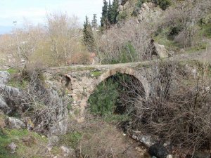 Tarihi Çaybaşı Su Kemeri Turizme Kazandırılmayı Bekliyor