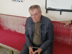 Dolmuşta Yaşlı Adamın Cüzdanını Çaldı