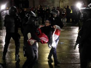 Gürcistan Parlamentosu "Yabancı Etkinin Şeffaflığı" Yasasını Geri Çekti