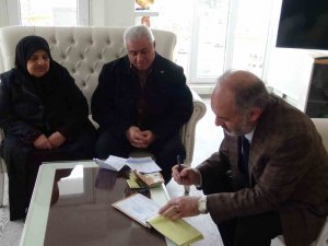 Gurbetçi Aileden Depremzedelere Anlamlı Bağış