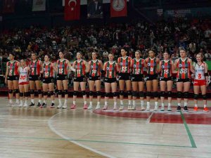 Karşıyaka - Göztepe Derbisinin Biletleri Satışa Çıktı