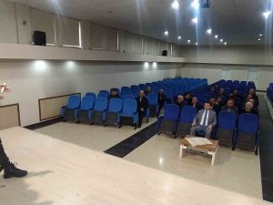 Kastamonu’da Muhtarlara Trafik Eğitimi