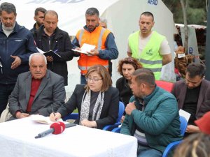 Şahin, Nurdağı Kırsalındaki Depremzedelerle Bir Araya Geldi