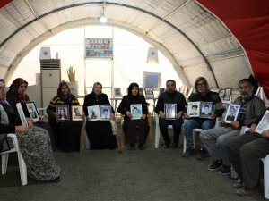 Evlat Nöbetindeki Anne: "9 Yıl İçerisinde 9 Saniye Bile Oğlumun Sesini Duymadım"