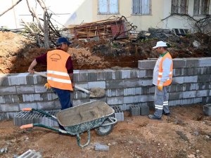 Manavgat Belediyesi’nden Emek Mahallesi’ne Modern Park