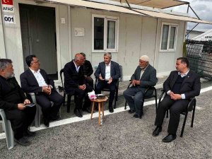 Tahmazoğlu Depremzedelerin Yanında