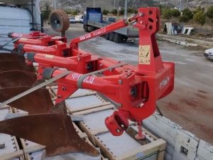 İ̇nternetten Pulluk Alan Çiftçiyi 18 Bin Lira Dolandırdılar