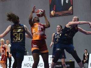 Ing Kadınlar Basketbol Süper Ligi: Galatasaray: 62 - Fenerbahçe: 80