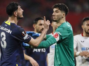 Uefa Avrupa Ligi: Sevilla: 2 - Fenerbahçe: 0 (Maç Sonucu)