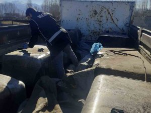 Iğdır’da 6 Ton Gümrük Kaçağı Akaryakıt Ele Geçirildi