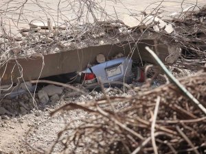 Uzmanı Yanıtladı: Deprem Bölgesindeki Hasarlı Araçlara Ne Olacak