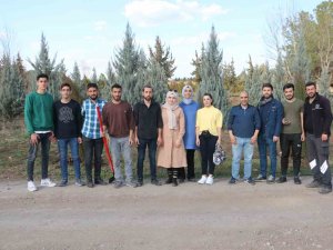 Depremde Hayatını Kaybeden Sağlıkçılar Adına Meslektaşları Hatıra Ormanı Oluşturdu