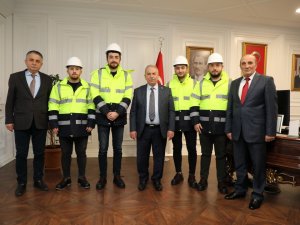 İ̇lkadım Hasar Tespit Çalışmaları İçin Teknik Ekibi Deprem Bölgesine Gönderdi