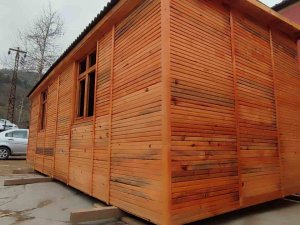 Ahşap Konteyner Sınıfların Üretimi Devam Ediyor