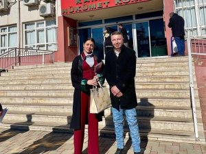 Kız Öğrencilerden Tabletleri Toplayan Müdüre ‘Taciz’ İftirası