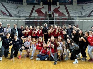 Filenin Yıldız Akrepleri Finalde