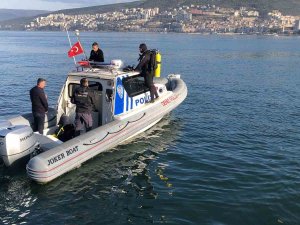 Denizde Kaybolan Kişiyi Ararken Tabanca Ve Tüfek Buldular