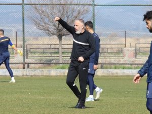 Menemen Fk, 5’te 5 Yapmak İstiyor