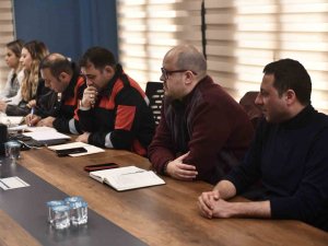Deprem Bölgesindeki İzlenimler Masaya Yatırıldı