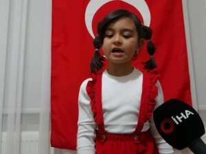 Okuma Yazma Bilmiyor Ama İ̇stiklal Marşı’nın 10 Kıtasını Ezbere Okuyor