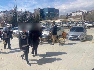 Niğde’de Fuhuş Operasyonu: 3 Gözaltı