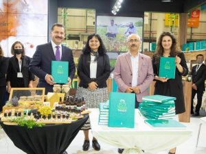 Belediye Ücretsiz Dağıtıyor, Uyanıklar İnternetten Fahiş Fiyata Satıyor