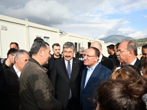 Bakan Bozdağ: "Vatandaşlarımız Devletine Ve Cumhurbaşkanımıza Güveniyor"