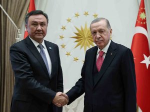 Cumhurbaşkanı Recep Tayyip Erdoğan, Türk Devletleri Teşkilatı Genel Sekreteri Kubanıçbek Ömüraliyev’i Kabul Etti.