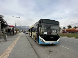 Kahramanmaraş’ta 16 Hatla Toplu Taşıma Devam Ediyor