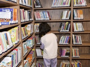 Kuşadası’nda Depremzede Çocuklar İçin Eğlenceli Atölyeler