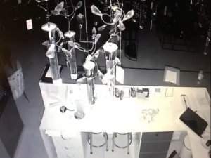 Diyarbakır’da Yerin Beşik Gibi Sallandığı Tüyler Ürperten Deprem Görüntüsü Ortaya Çıktı