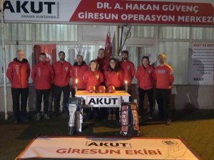 Depremde 12 Kişiyi Enkazdan Sağ Çıkaran Giresun Akut Ekibi Yaşadıkları O Anları Anlattı