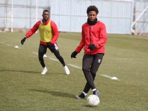 Sivasspor’da İ̇stanbulspor Maçı Hazırlıkları Başladı