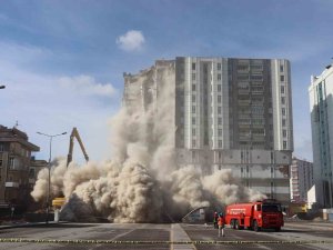 Kayseri’de Depremin Hasarı Artıyor: Ağır Hasarlı Yapı Sayısı 851’e Çıktı