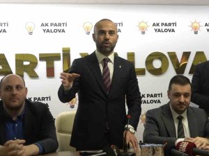 Ak Parti Yalova İ̇l Başkanlığında Devir Teslim Töreni