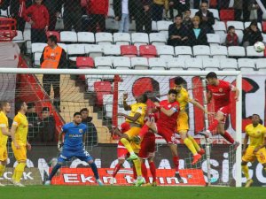 Spor Toto Süper Lig: Antalyaspor: 4 - Kayserispor: 0 (Maç Sonucu)