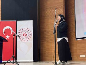 İ̇stiklal Marşı’nı Güzel Okumak İçin Yarıştılar