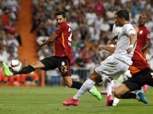 Galatasaray, Real Madrid’e Direnemedi