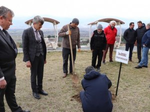 Depremde Hayatını Kaybeden Öğrencilerin İsimleri Dpü’de Yaşayacak