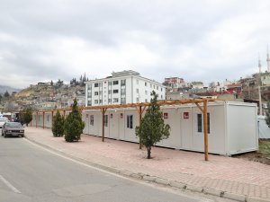 Dulkadiroğlu İlçesinde 4 Noktada Konteyner Çarşı Hazırlandı