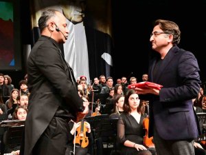 Kemer’in Korosundan Anlamlı Konser