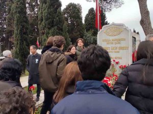 İ̇stiklal Marşı’nın Kabulünün 102’nci Yıl Dönümünde Mehmet Akif Ersoy Anıldı
