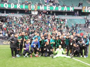 Galibiyetleri Seriye Bağlayan Kocaelispor, Beşinci Viteste