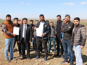 Arazi Sorununa Çare Bulunamayınca İki İlçeye Giden Tarım Suyunu Kestiler