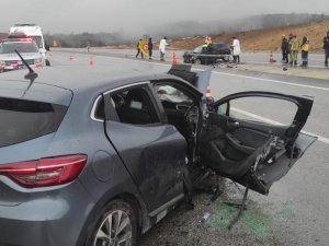 Yenişehir-bilecik Yolunda Kaza: 1 Ölü, 3 Yaralı