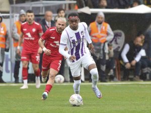 Spor Toto 1. Lig: Ankara Keçiörengücü: 4 - Altınordu: 0