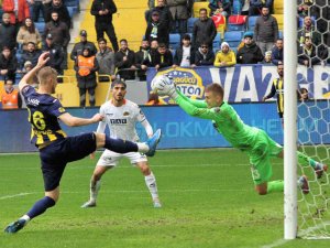 Spor Toto Süper Lig: Mke Ankaragücü: 2 - Corendon Alanyaspor: 0 (Maç Sonucu)