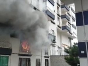 Alkolün Etkisiyle Yaktığı Ev Küle Döndü